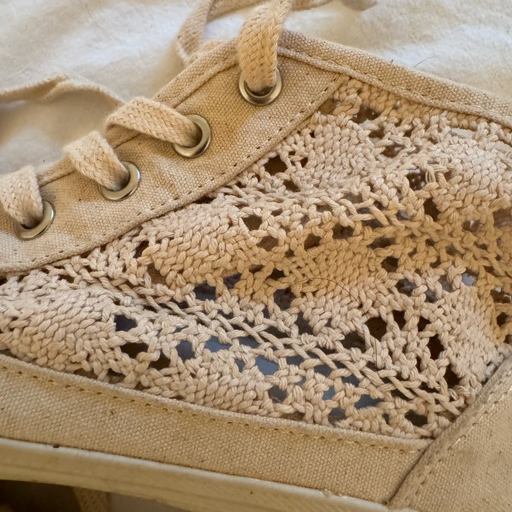 Knitted High Top Sneakers